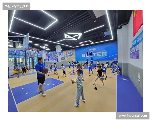 杜兰特亮相瑞典斯德哥尔摩公益活动 与孩子们共享篮球时光