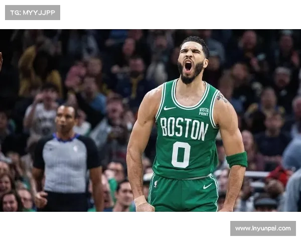 神仙级表现！欧文后后对绿军球迷比G🖐，是否能逆袭成功？