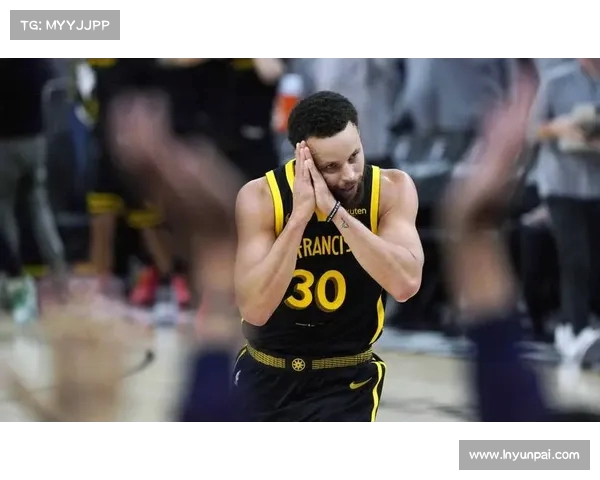 克莱离开前给库里打电话：请求不要借助影响力为自己争取更多支持